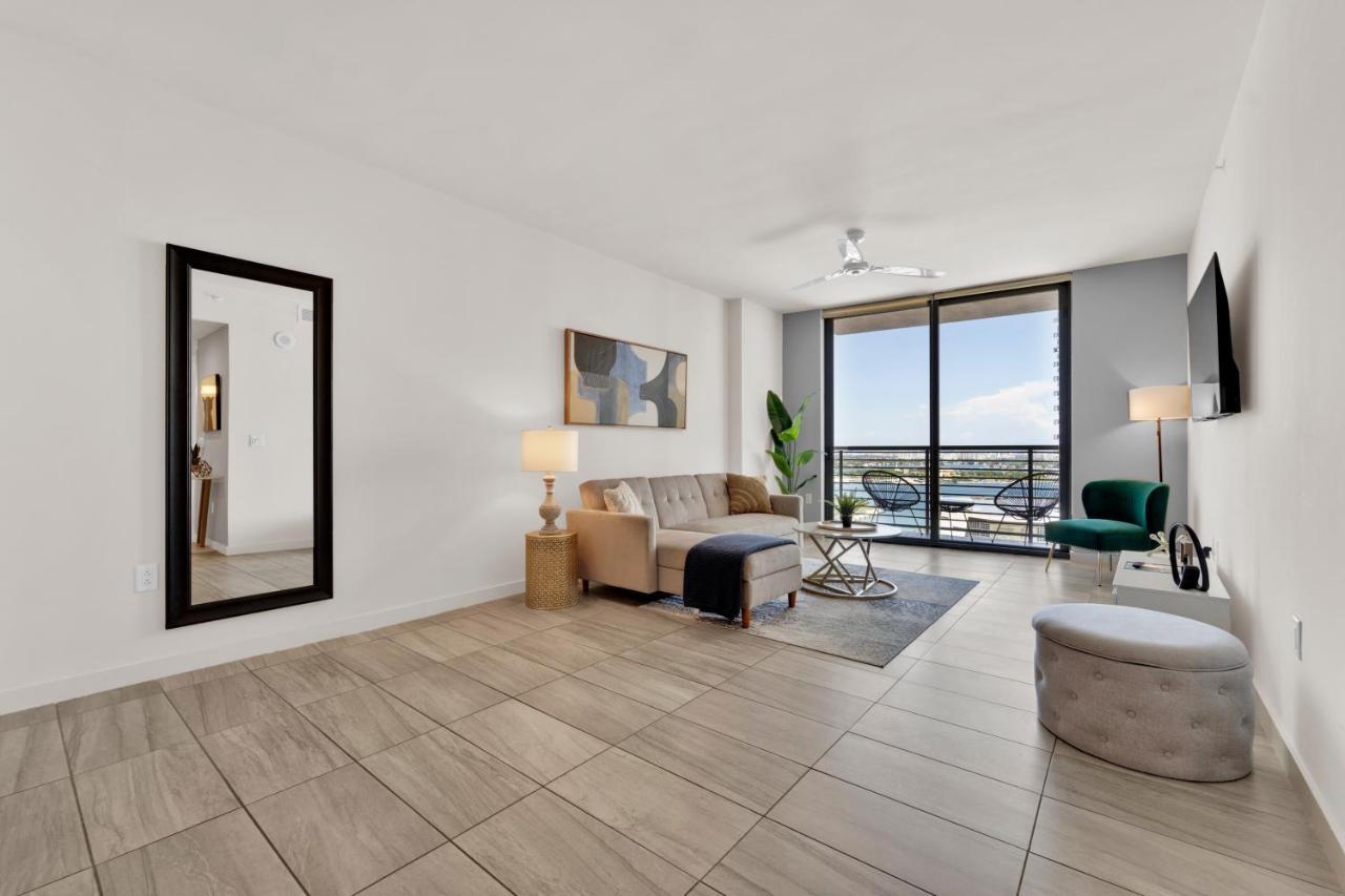 Devereaux Miami Luxury One-Bedroom And Studios Ngoại thất bức ảnh