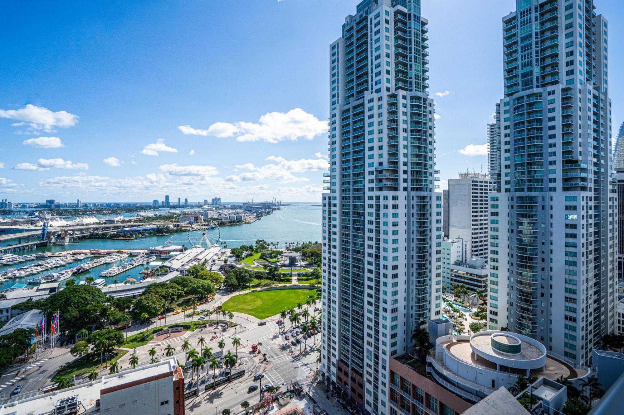 Devereaux Miami Luxury One-Bedroom And Studios Ngoại thất bức ảnh
